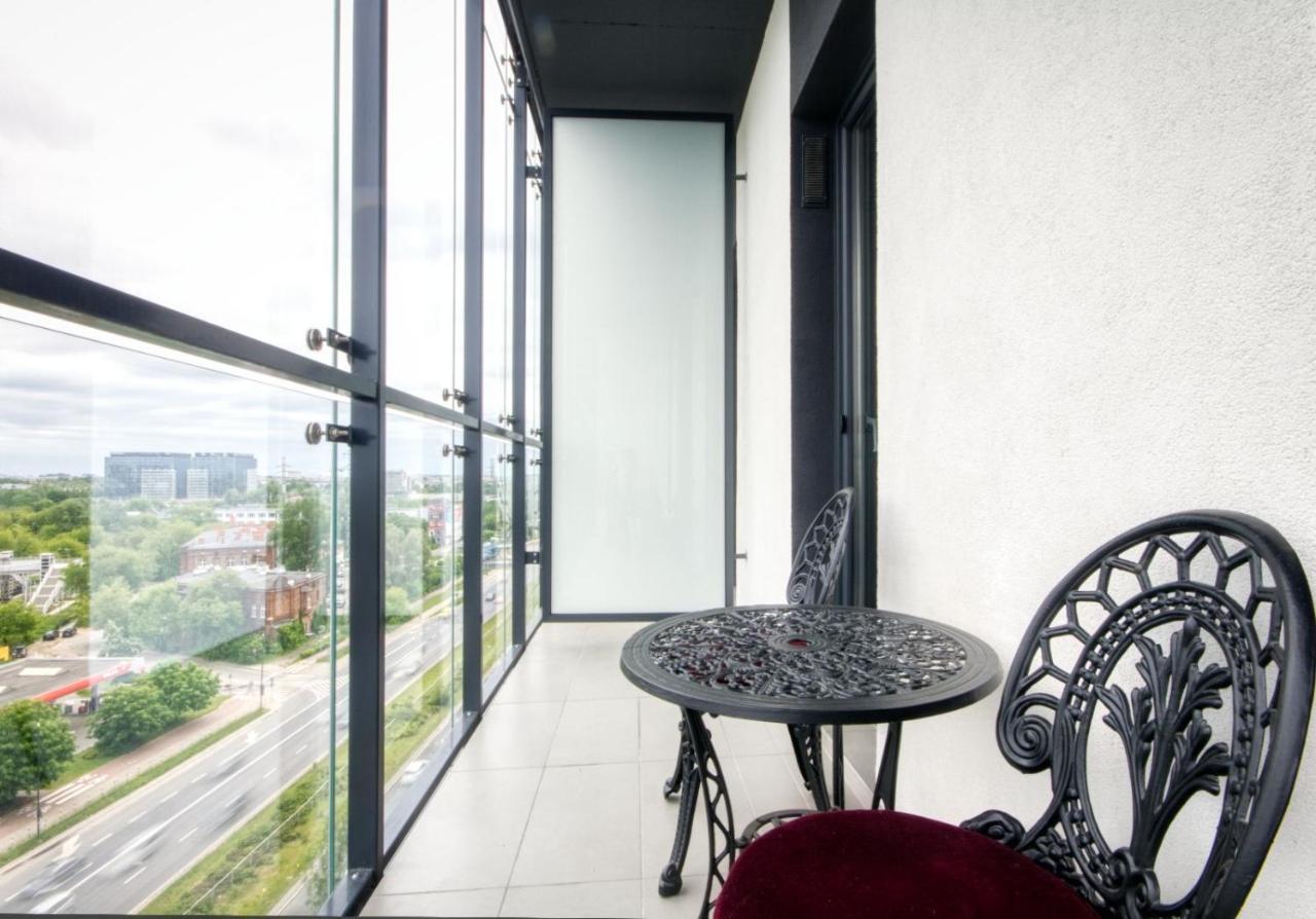 Prymasa Tysiaclecia 83A By Homeprime Varsavia Esterno foto